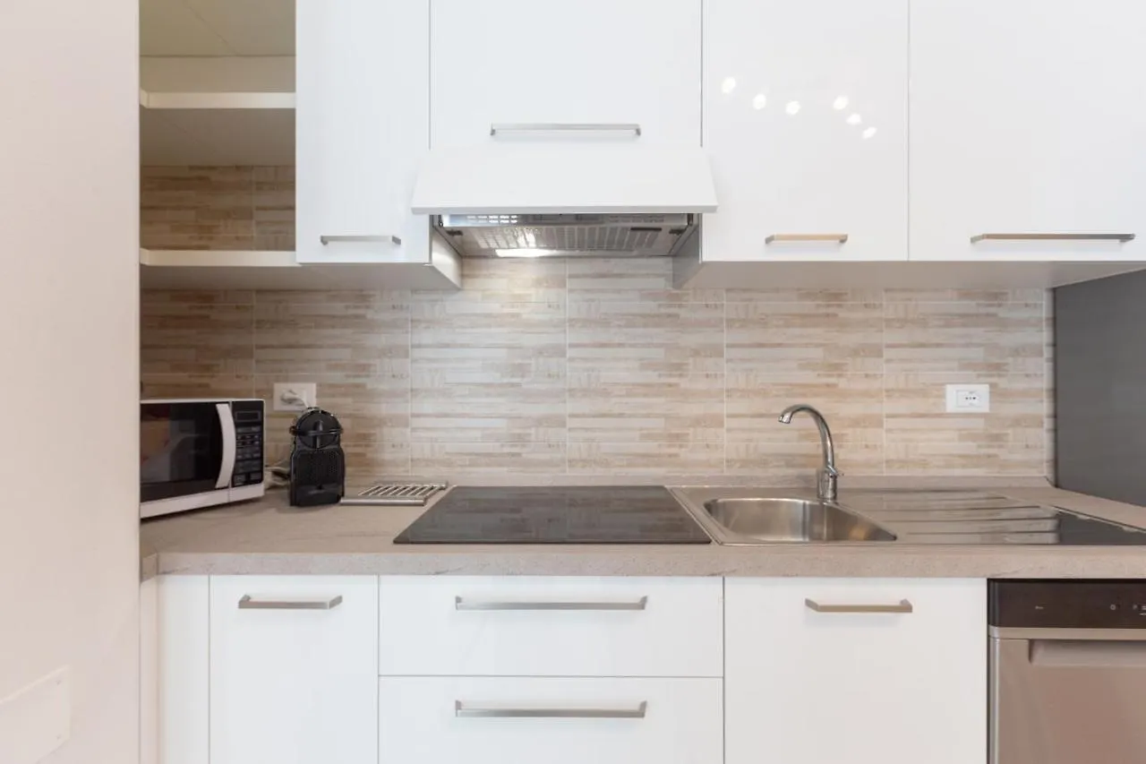 Enjoy, Bologna By Short Holidays Apartmán
